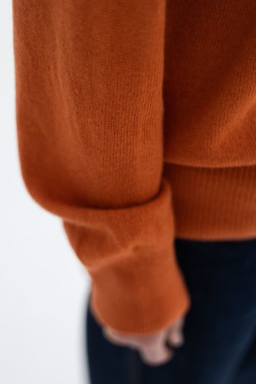 Джемпер Л.Т., 100% шерсть ягнёнка, цвет красная глина.