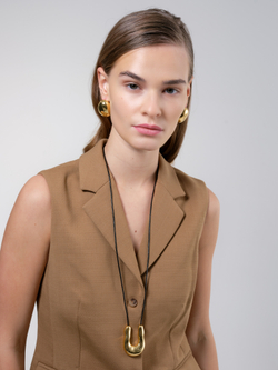 Подвеска U металлическая, золото