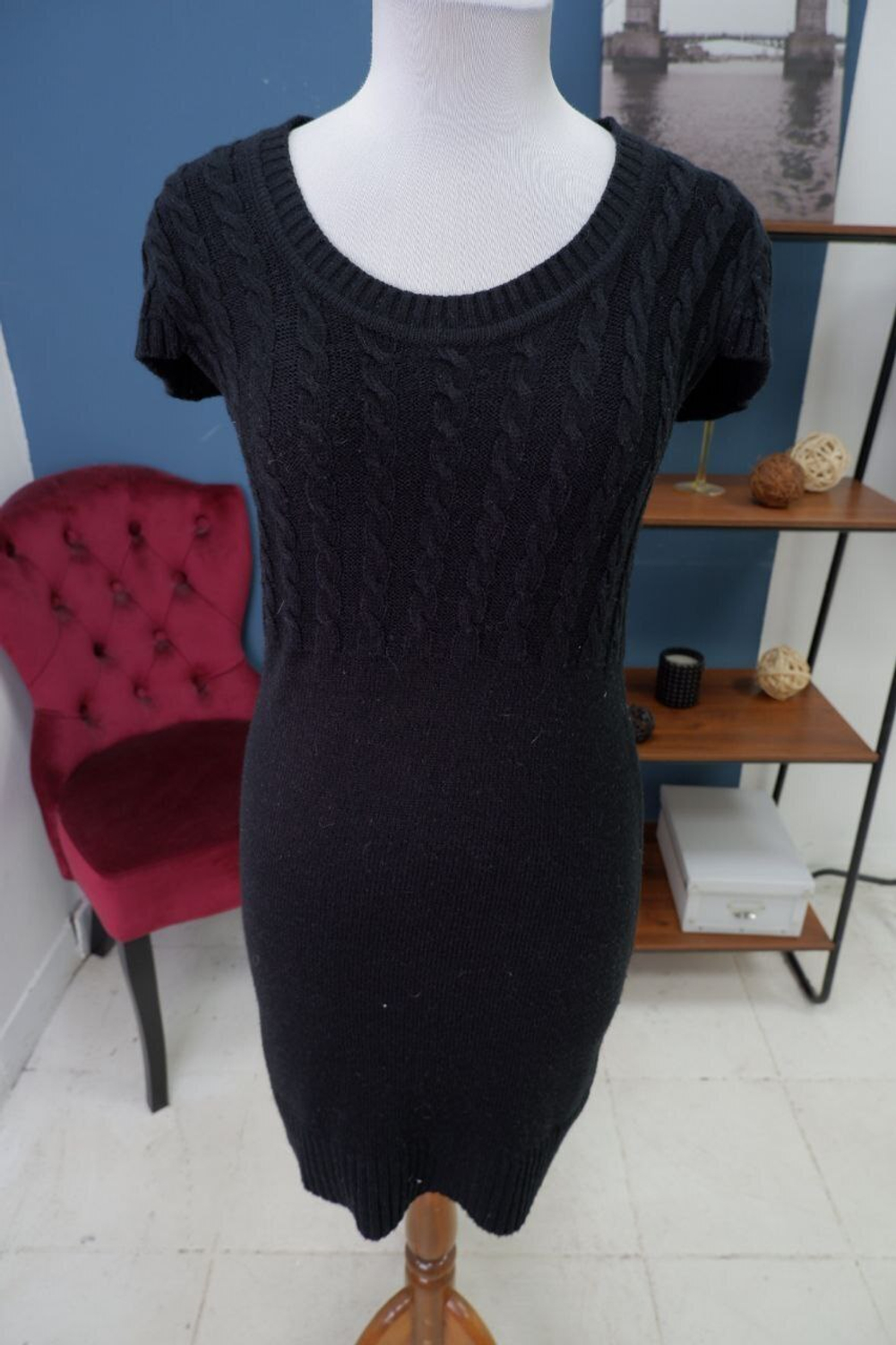 Платье Incity черное с коротким рукавом 46 размер