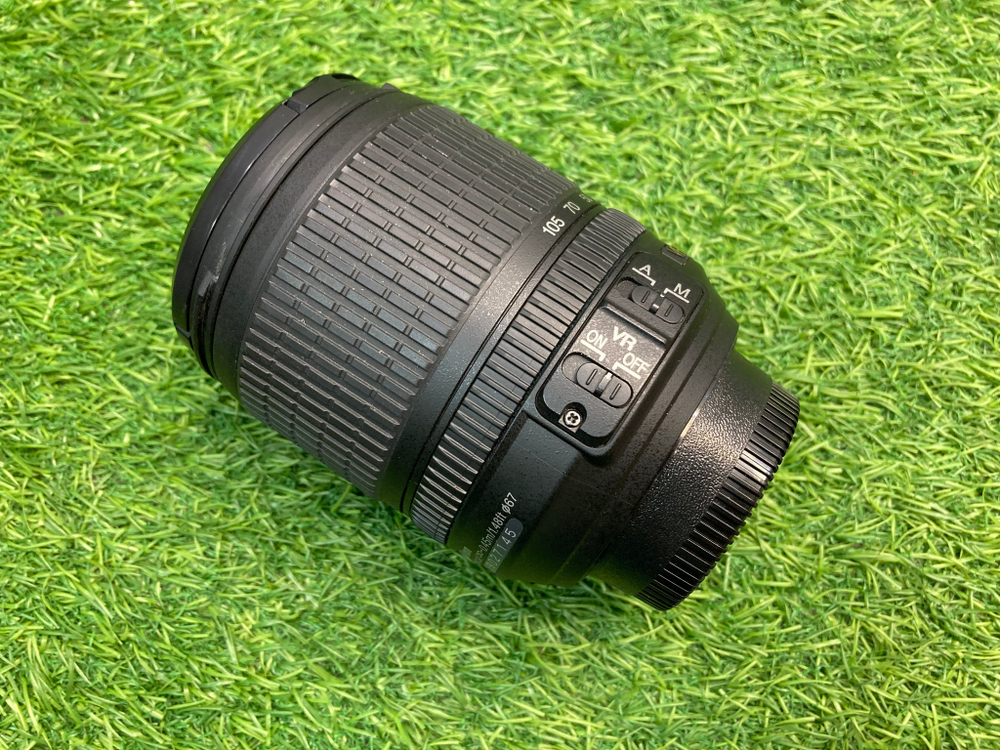 Nikon 18-105mm 3.5-5.6G AF-S ED DX VR