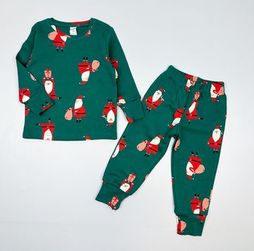 Пижама хлопковая "Дед Морозы с подарками" на темно-зеленом