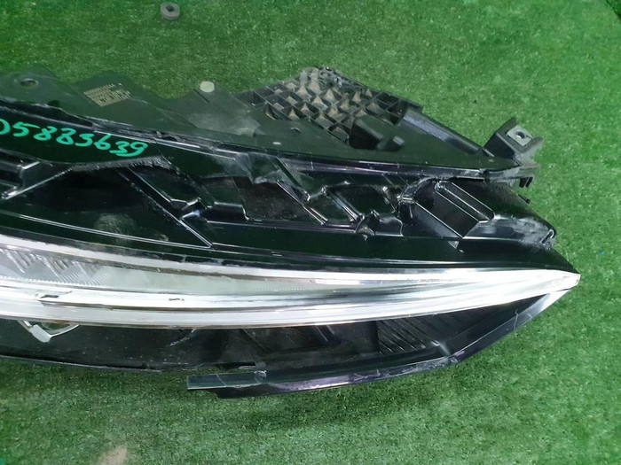 Битая Фара правая EXEED VX (2021-2024) LED