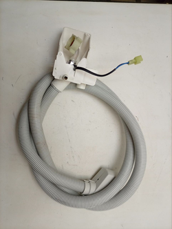 WFXI2840EU кт22 Заливной шланг с аквастопом для стиральной машины Bosch Siemens Neff 667327 б/у