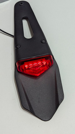 Крыло заднее со стоп-сигналом (универсальное) мотоцикл, питбайк, мопед