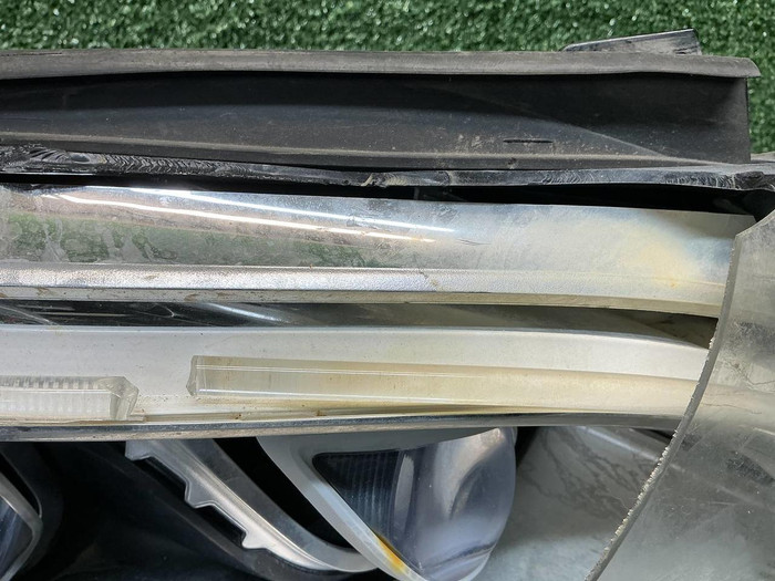 Битая Фара правая Mercedes GLE W166 (15-18) LED