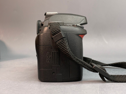 Nikon D60 Kit 18-55mm 2030 кадров