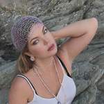 Трендовая косынка спицами из пряжи с пайетками - видео мастер-класс