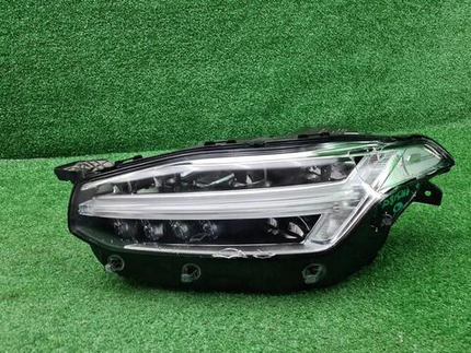 Фара левая Volvo XC90 2 (2014-2019) LED