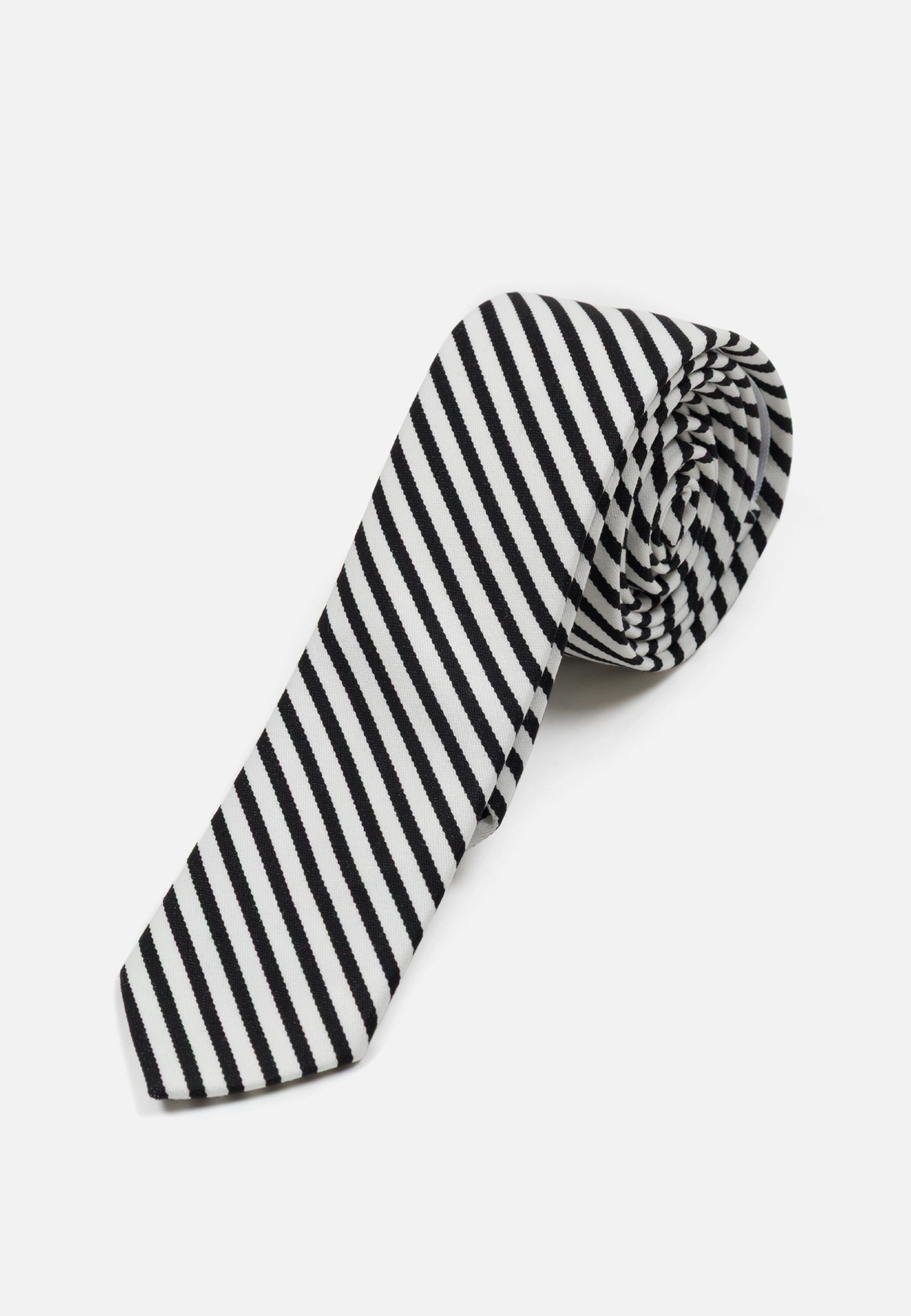 Галстук в полоску