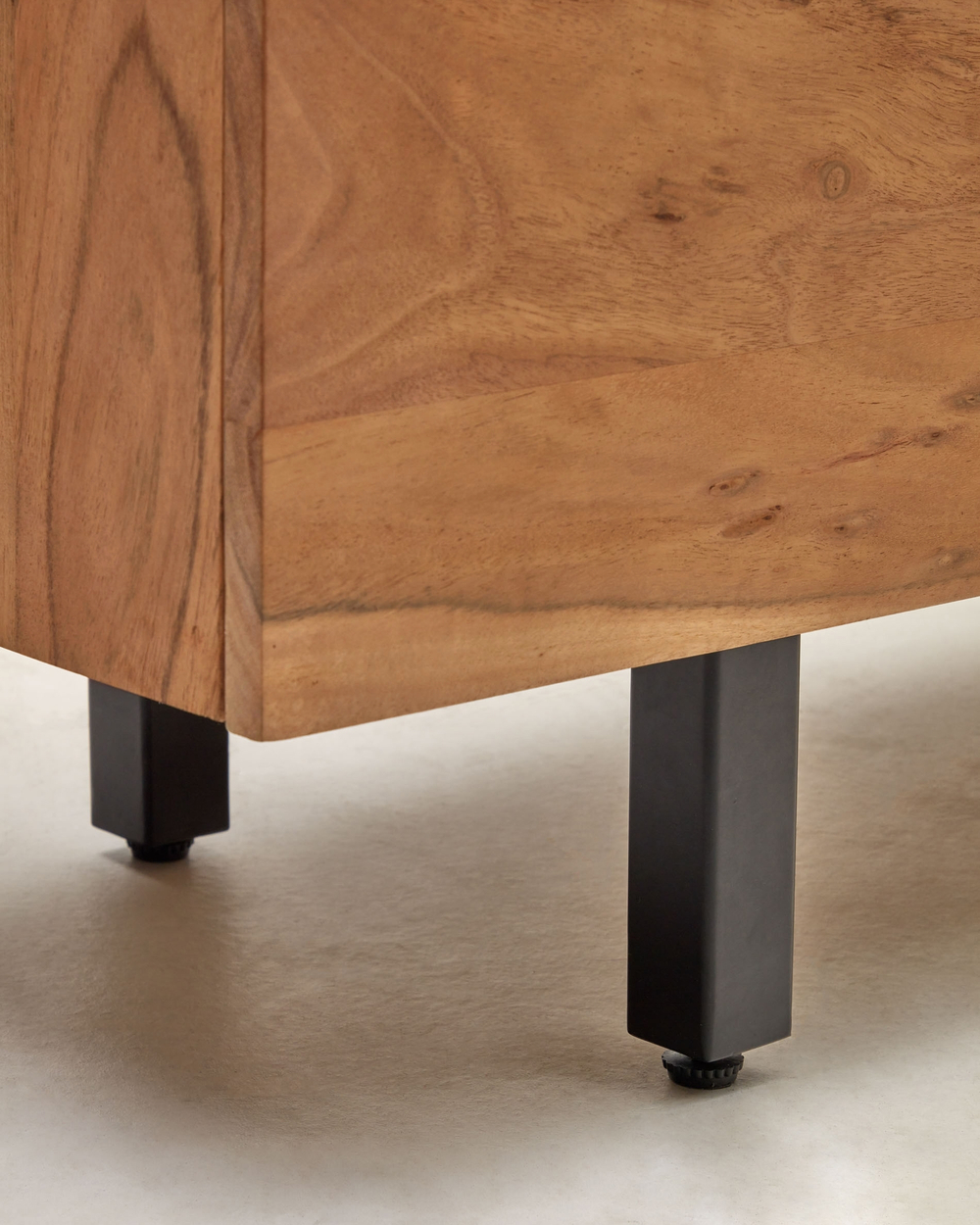 Сервант Uxue из массива акации с беленой отделкой 200 x 88