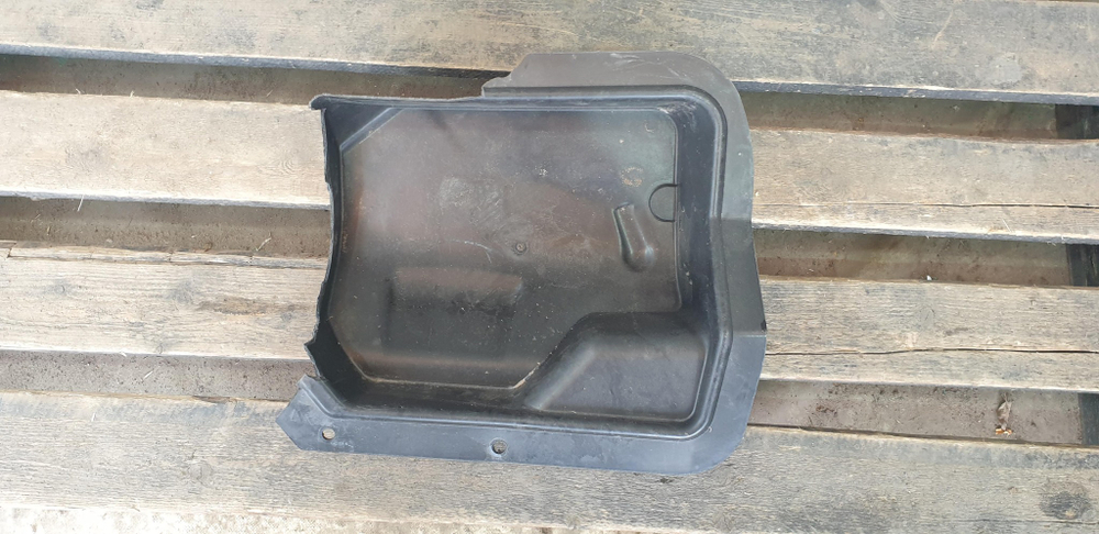 Крепление АКБ Skoda Yeti 09-14 Б/У Оригинал 5L6801287A