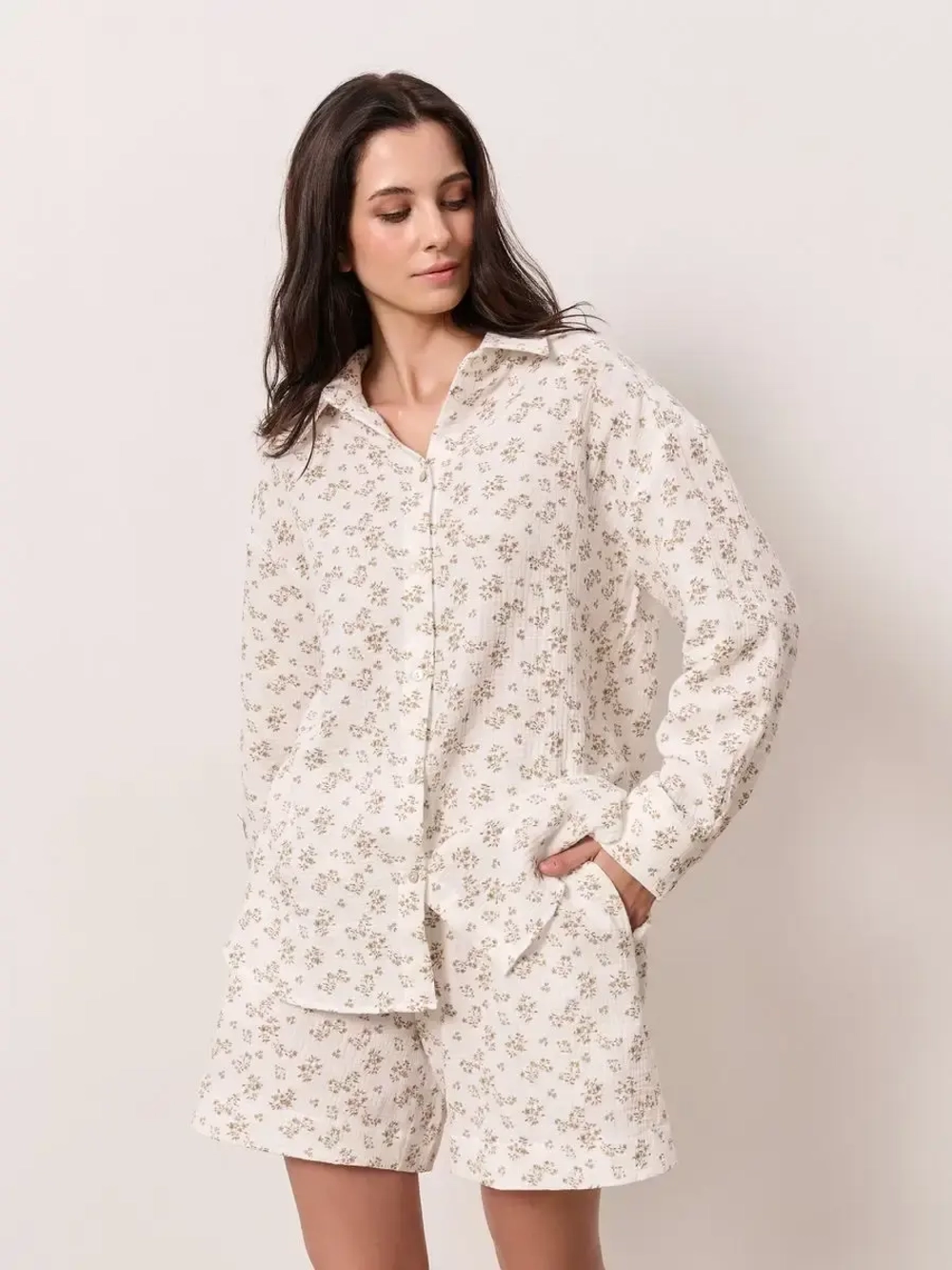 Костюм - пижама с шортами из муслина домашний оверсайз