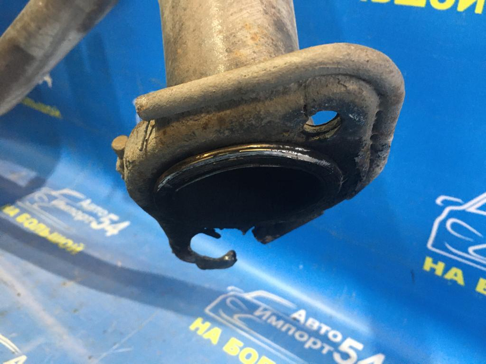 Глушитель/Средняя часть NISSAN CEDRIC 2000