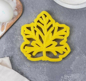 Форма для вырезки теста "Осенний лист"