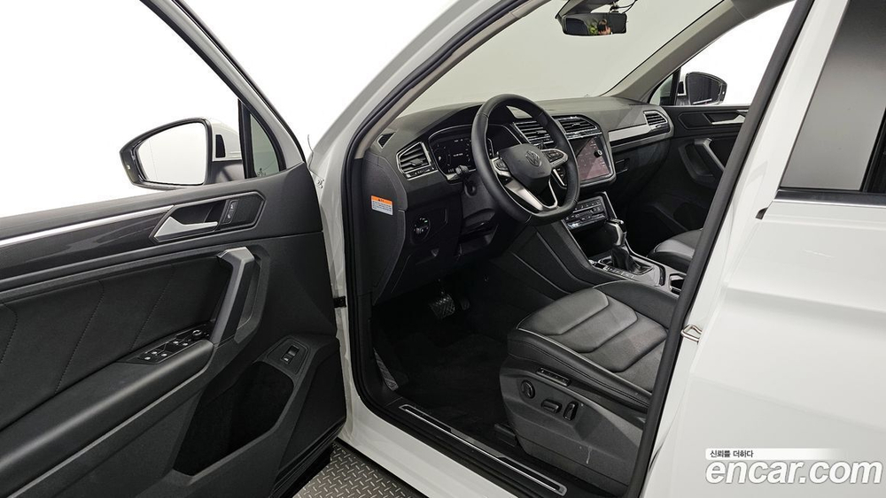 Volkswagen Tiguan 2 Generation 2.0 TDI Premium (03.2022)