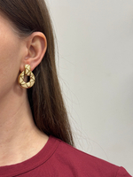 Клипсы с кремовой эмалью Givenchy