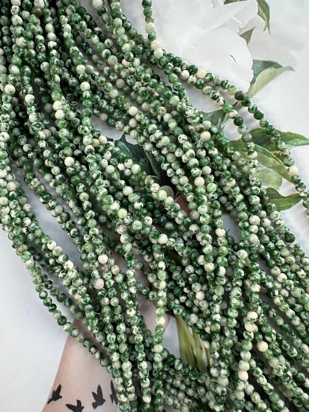 Нить бусин из мохового агата 3,5мм