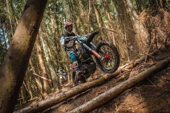 Мотоцикл AVANTIS 12-50E PITBIKE