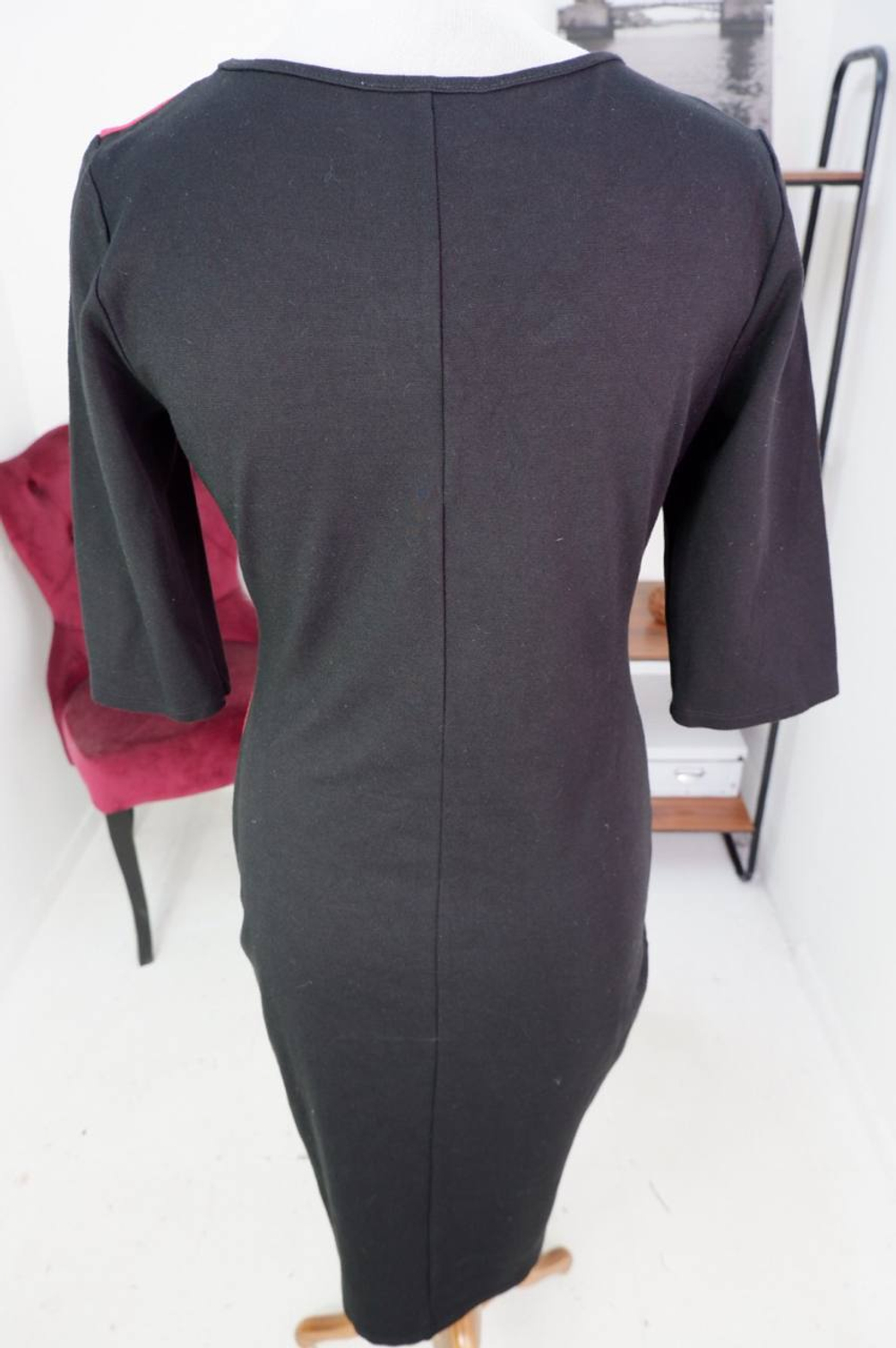 Платье плотное на осень, визуально на 46 размер