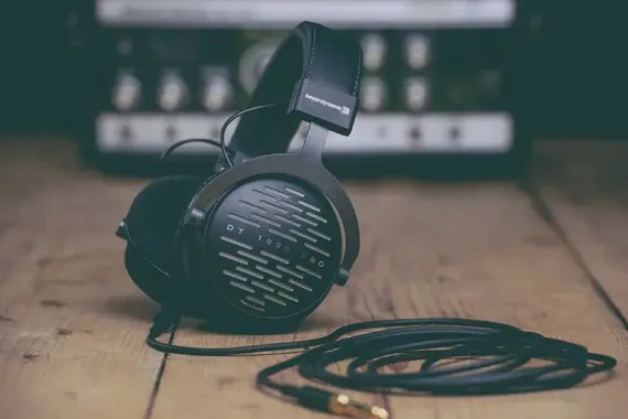 Beyerdynamic DT 1990 PRO