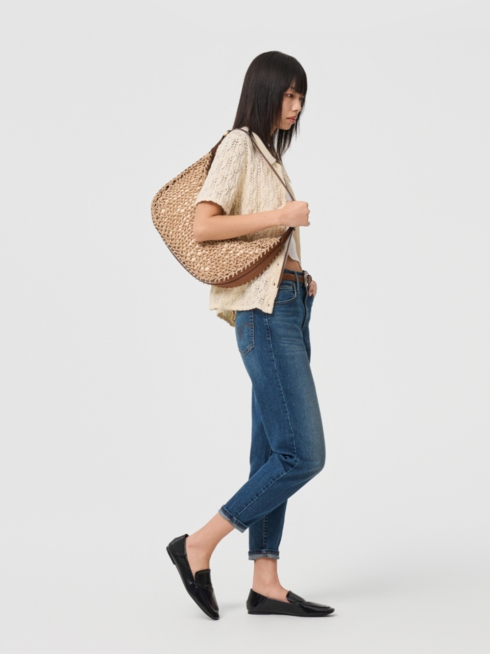 Женские свободные джинсы с завышенной талией Levi's High Waisted Mom Jean 26986-0049