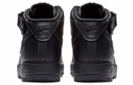 Кроссовки Nike Air Force 1 07