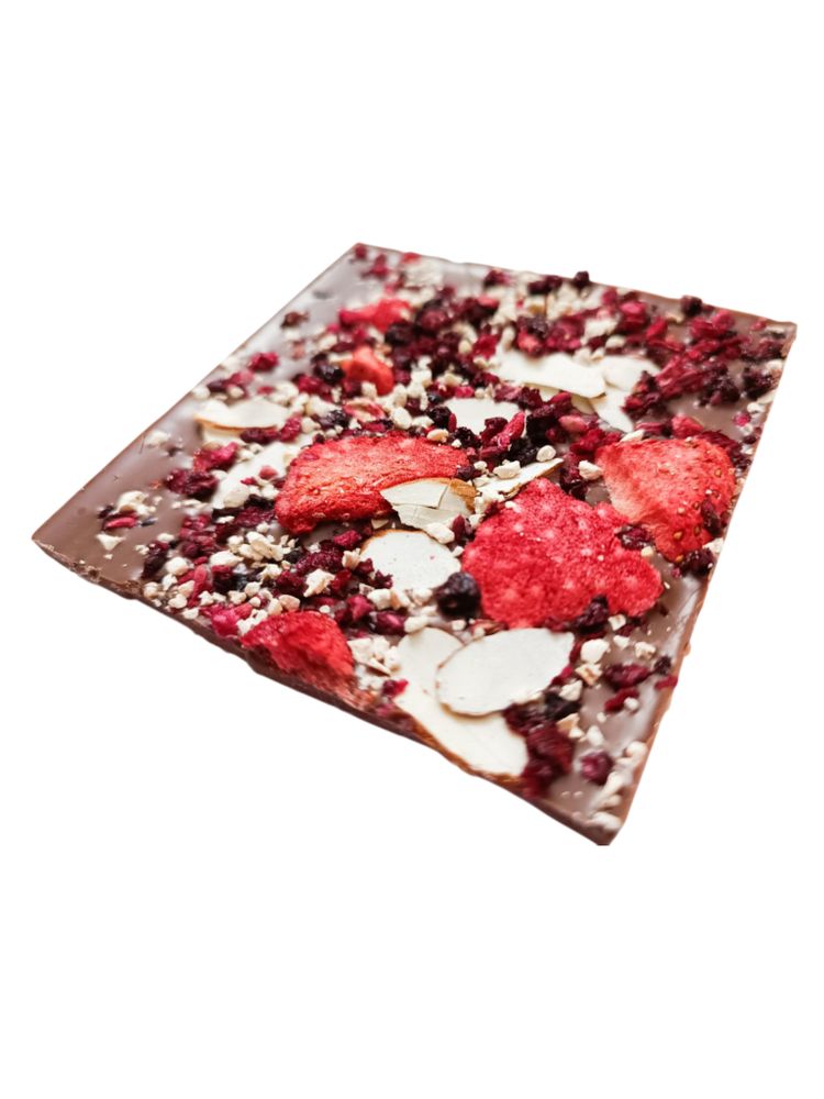 Шоколад молочный Bucheron Ежевика Миндаль Клубника 100 г x 2 шт