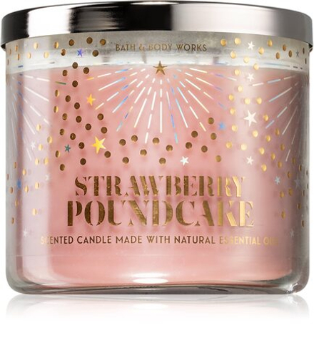 Bath & Body Works Strawberry Pound Cake - ароматическая свеча /   411  g  / GTIN 667555763288