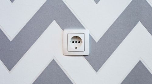 Розетки и выключатели