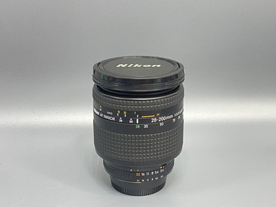 Nikon 28-200mm 3.5-5.6D AF Nikkor