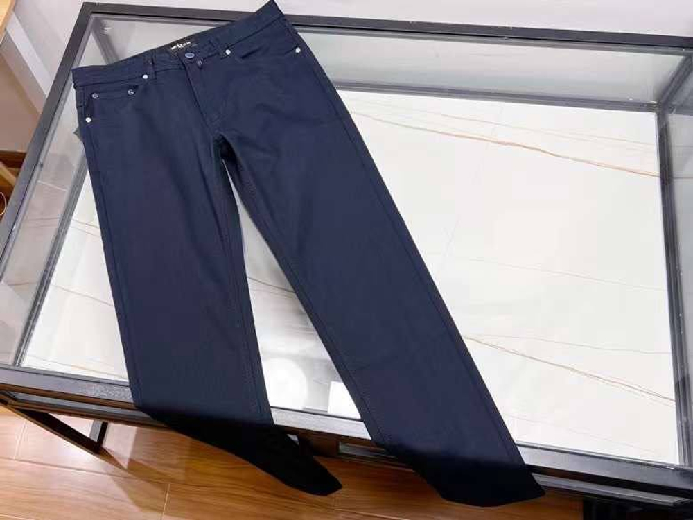 Джинсы Kiton