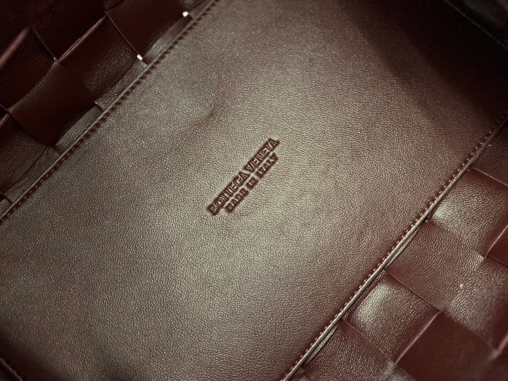 Bottega Veneta Bowling Cassette 28 cm