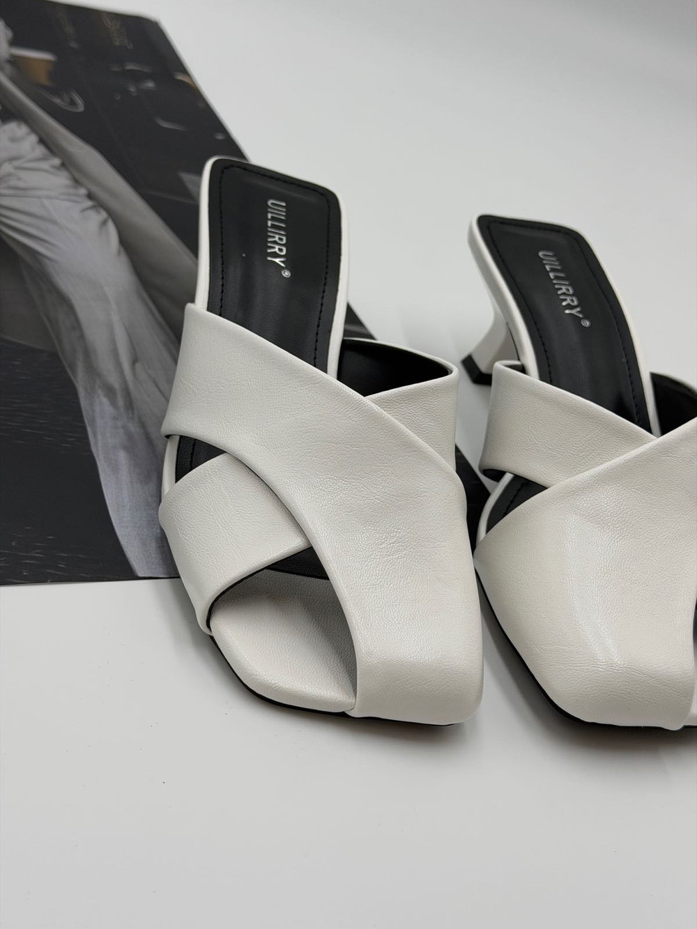 Босоножки женские эко-кожа арт. FECM 102-1 цвет "белый"