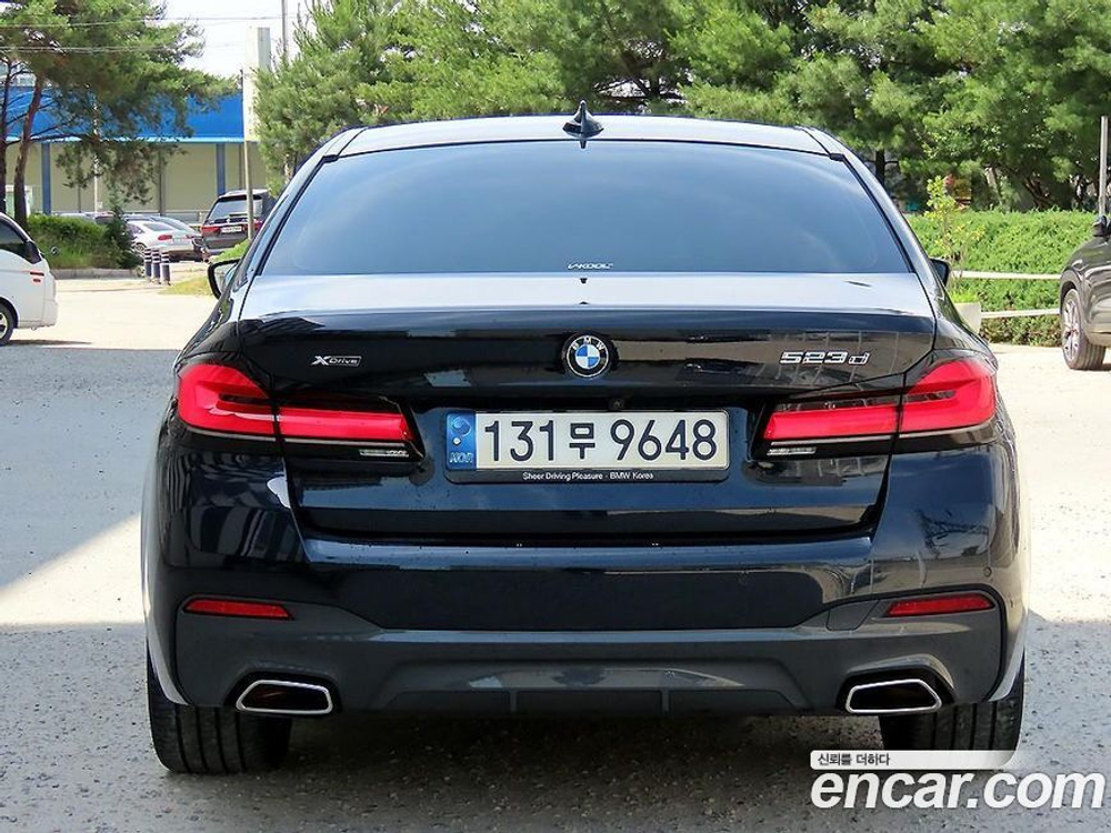 BMW 5 Series (G30) 523d xDrive M Sports (04.2021)