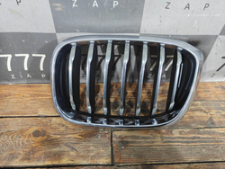 Решетка радиатора левая BMW X3 (G01), X4 (G02) 17-21 Б/У Оригинал 51137397465