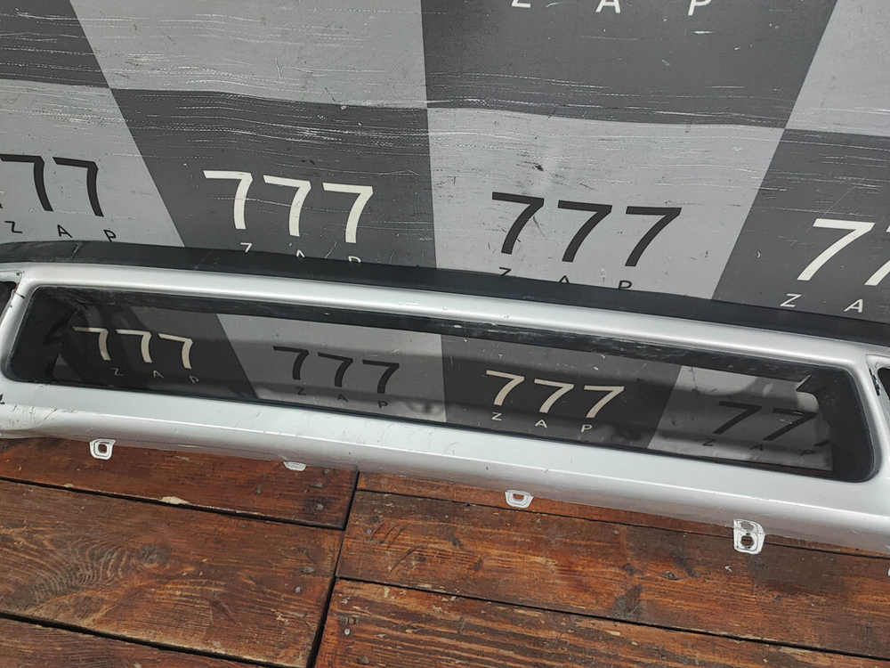 Накладка переднего бампера Mitsubishi Outlander 3 18-нв Б/У Оригинал 6405A332HA