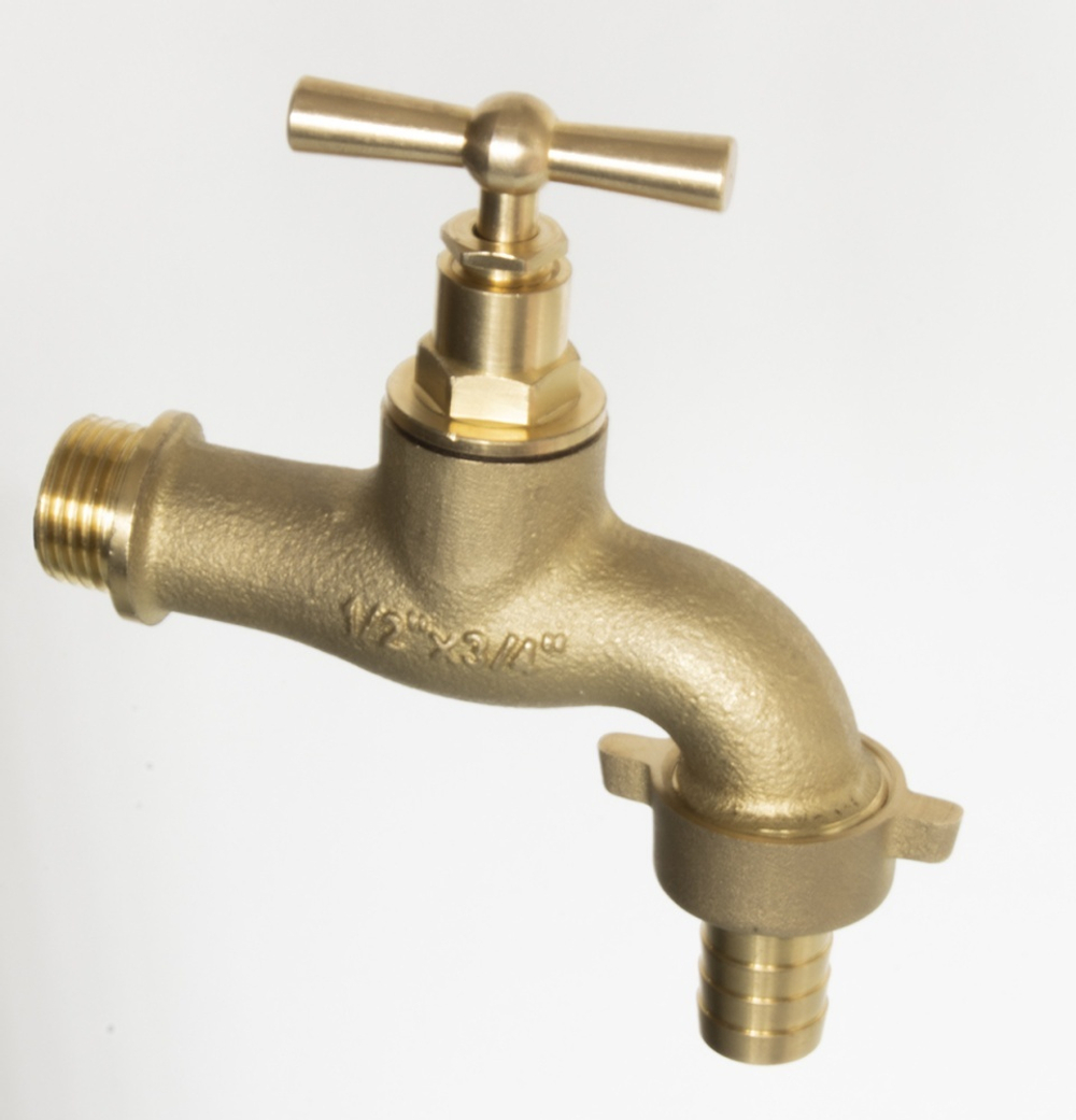 Кран с носиком 1/2 (водоразборный, ЛАТУН)  ViEiR (64/8шт)