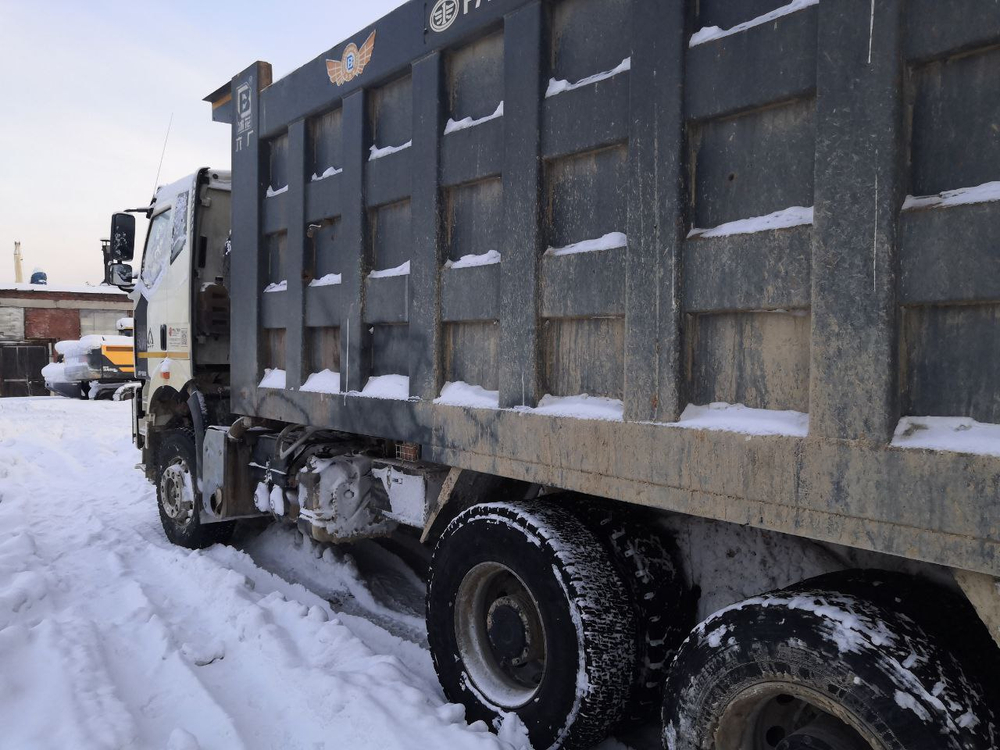 FAW J6 6x4 Самосвал CA3250P66K24T1E5 (Дизельный, 11,1 л, 390 л.с., МТ)