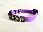 Ошейник из биотана , 25 мм ширина , фиолетовый и зебра . 35-55 см