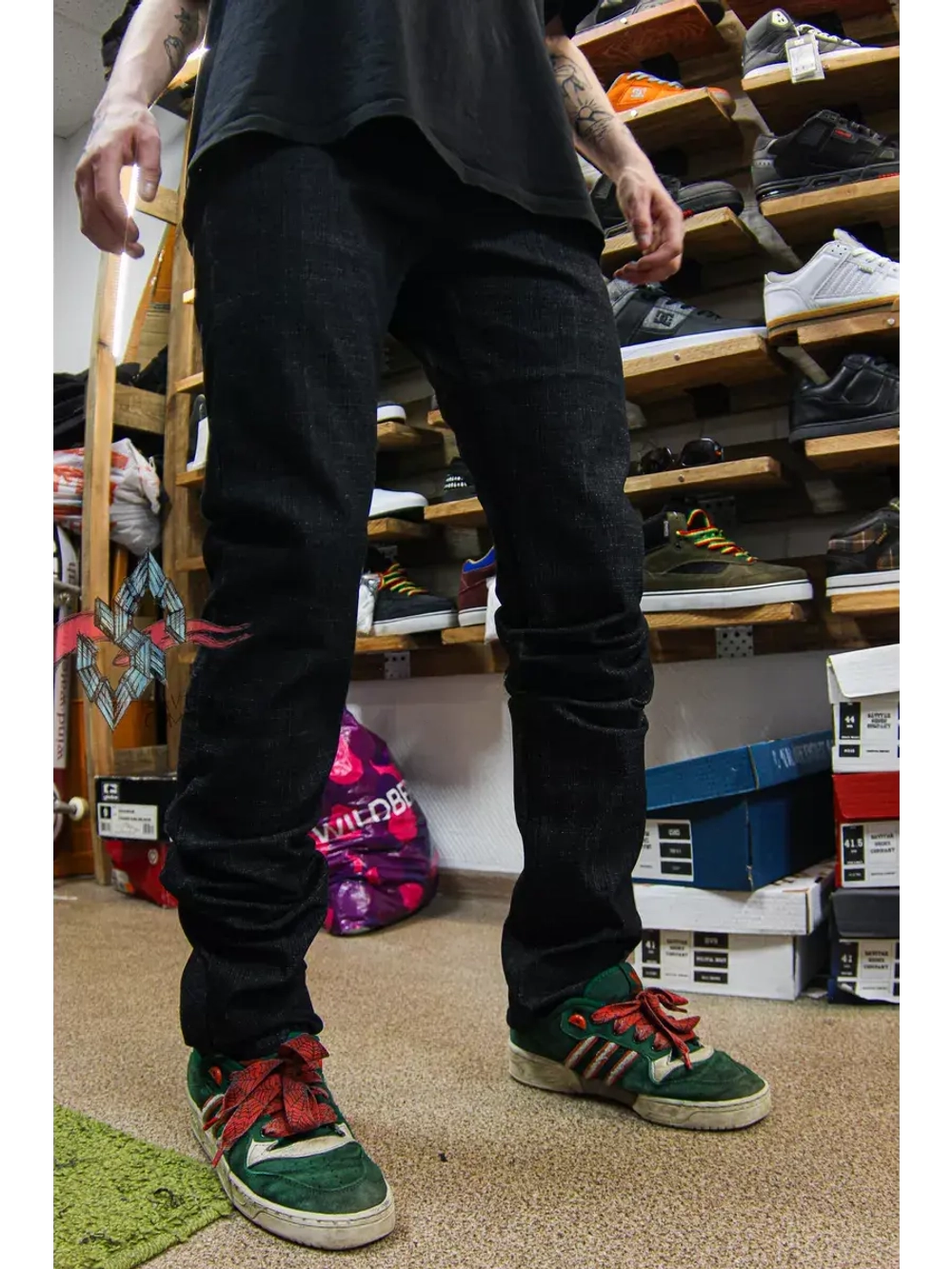 Джинсы прямые трубы от Savitar Shoes Company