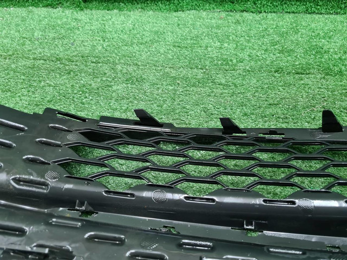 Решетка перед. бампера Mercedes GLE V167 18-24 AMG