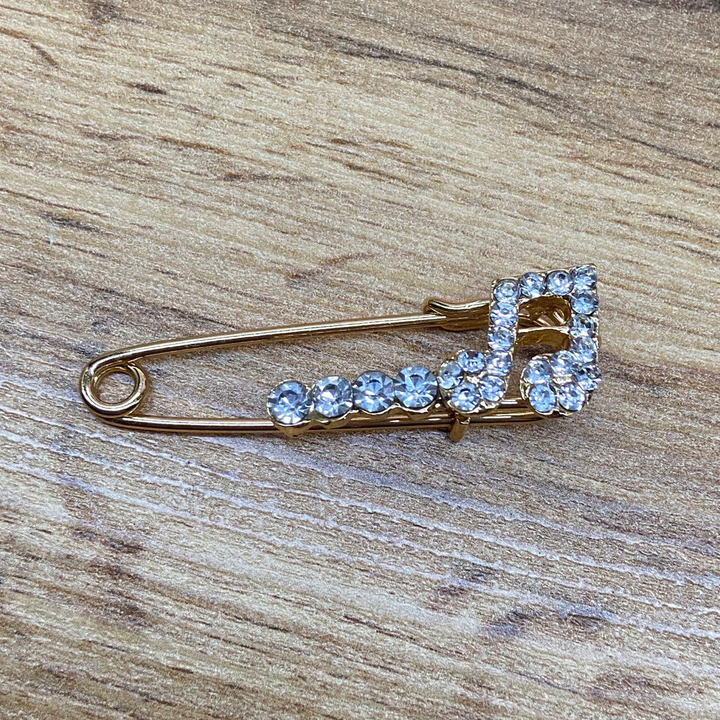 Брошь-булавка Нота 4 кристалла стразы металл золотистый 4,5 см