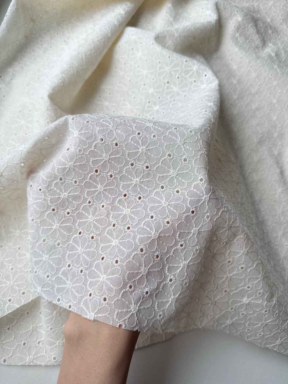 Вышивка Ромашковое поле (кремовый фон)