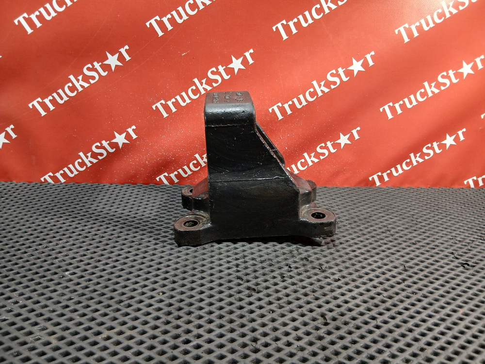 Кронштейн рессоры задней