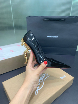Christian Louboutin Belle Pump 10 cm