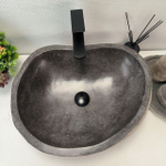 Раковина из речного камня RS63443 (52*42*15) 0123