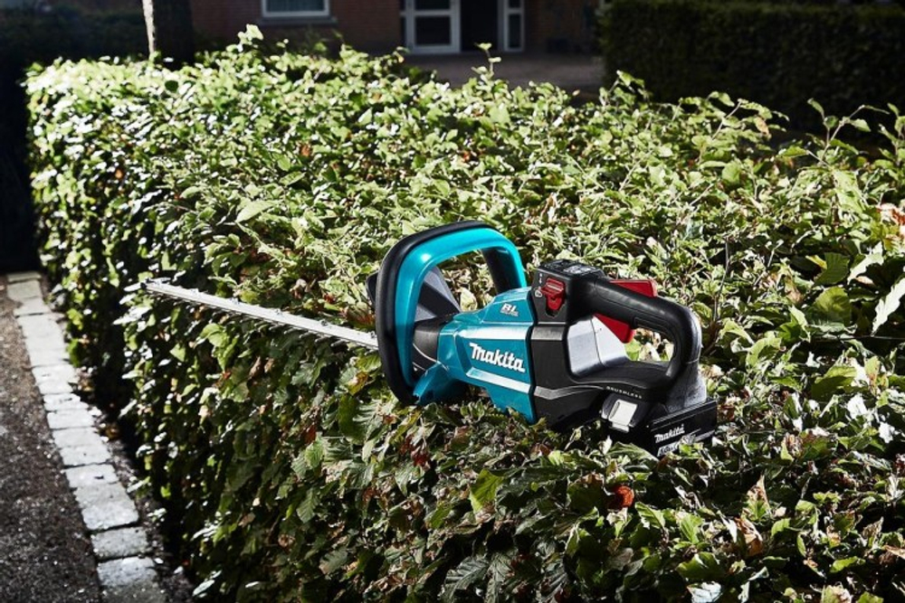 Ножницы-кусторез аккумуляторные MAKITA DUH 502 Z с бесщеточным двигателем без АКб и ЗУ DUH502Z