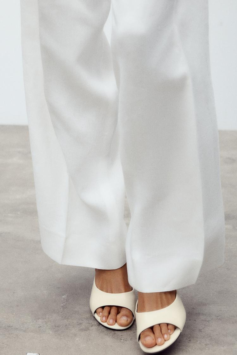 ZARA КОЖАНЫЕ ТУФЛИ-МЮЛИ НА ПРОЗРАЧНОЙ ТАНКЕТКЕ, ЭКРЮ