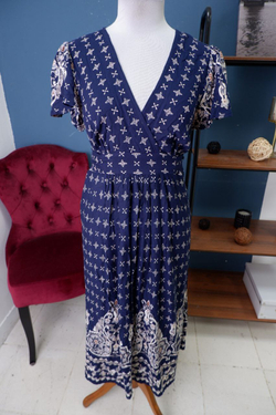 Платье макси с принтом 48 размер