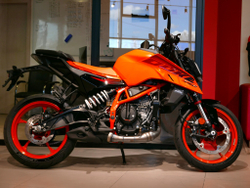 KTM 390 DUKE